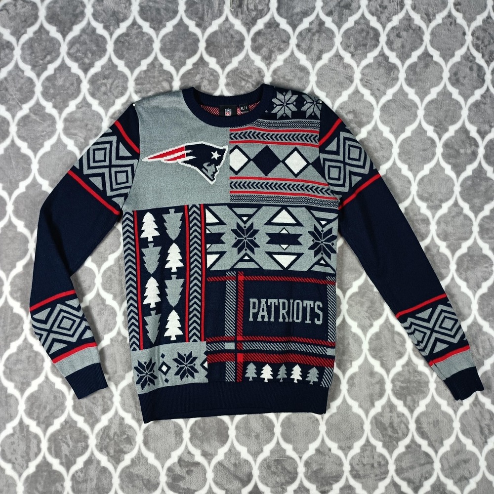 New England Patriots NFL Sweater Size Small Blue Gray Christmas Holiday
